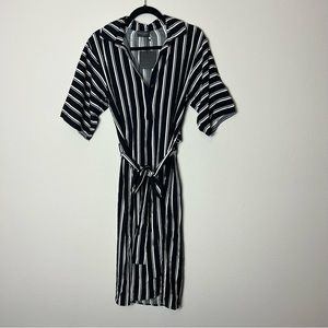 NWT Dress Forum striped short sleeve button-up dress